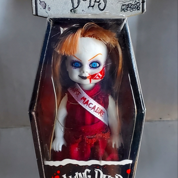 Mezco toys | Other | 203 Living Dead Doll Mini Deadbra Ann In